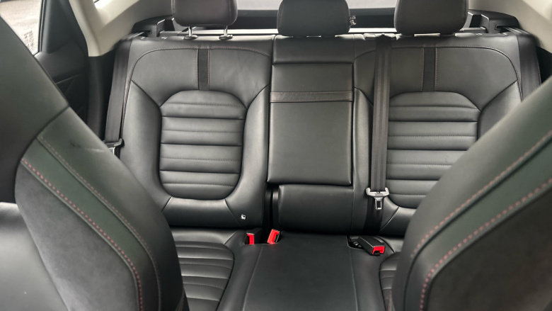 MG Hs 1.5 T-GDI Exclusive 5dr Petrol Hatchback